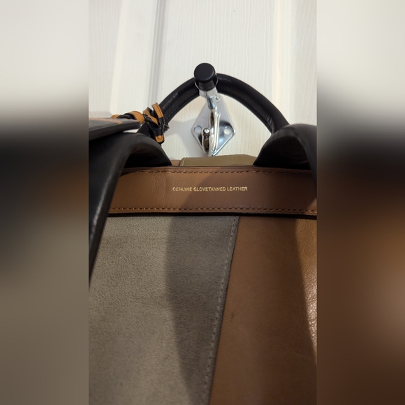 Coach leather backpack - Picture 4 of 5